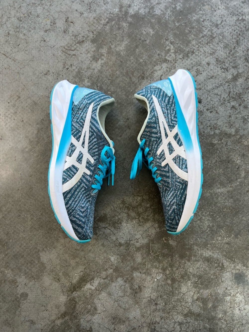 ASICS Roadblast Techno Cyan Blue White Men 9.5 / Women 11 Gorpcore